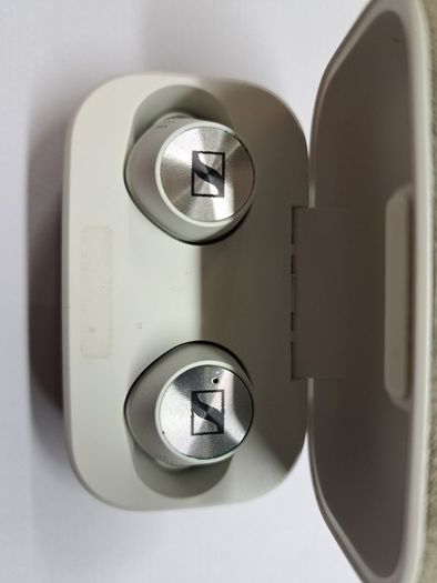 Sennheiser