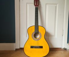Left-handed guitar