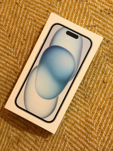 iPhone 15 Blue 256 GB