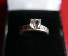 Vintage Sterling Silver 925 Statement Solitaire Ring with Round Faceted White Topaz size P  - 3,51g