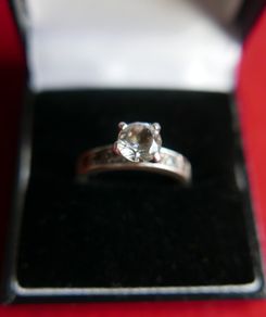 Vintage Sterling Silver 925 Statement Solitaire Ring with Round Faceted White Topaz size P  - 3,51g