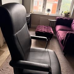 desk chair black