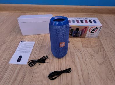 Portable Bluetooth Speaker Waterproof Outdoor FM Radio TF Bass Speakers