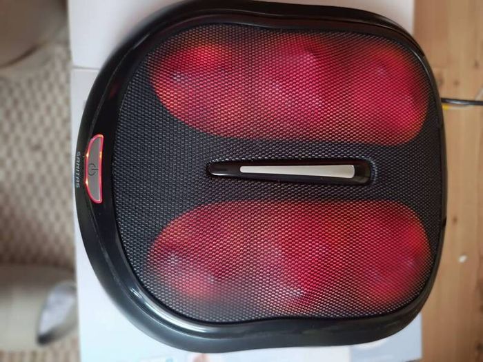 Shiatsu foot massager