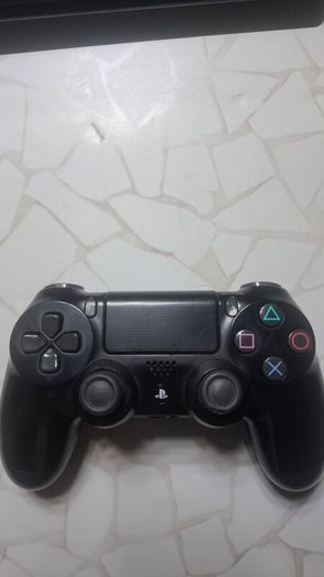 Sony PlayStation 4 Pro 1TB 4K Console PS4 & Black Controller Fallout 4 Spiderman