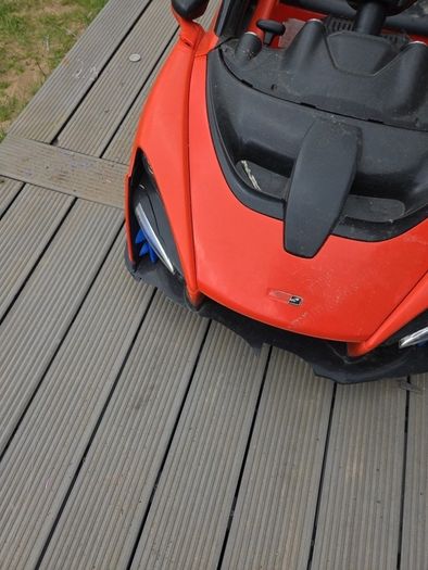 Electric toy car