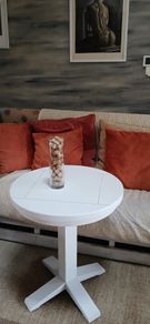 round white coffee table