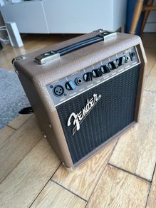 Fender Acoustasonic 15 Amplifier
