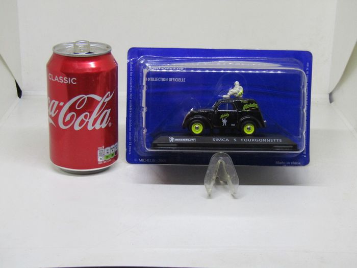 Michelin 2005 Official Die-Cast Vehicle Collection: SIMCA 5 FOURGONNETTE Large Die Cast Collection.Display Model Still in Blister Packaging