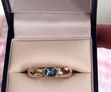 9ct Gold Vintage Blue Gemstone Ring