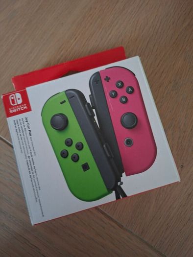 Nintendo Switch Joy Con Pair