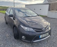 Toyota Auris 2015