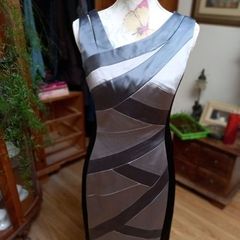 Ladies JAX Black and grey fitted dress, fully lined. Beautiful quality.