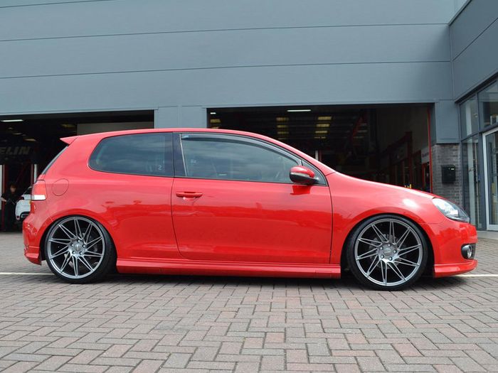 Veemann V-FS26 Alloys Wheels