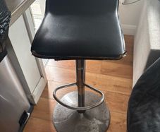 2 black bar stools