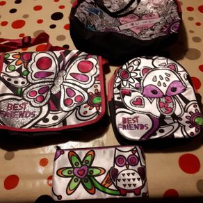 Matching girls bag set of 4