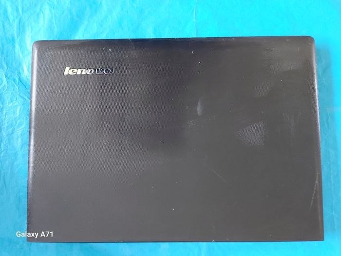 Lenovo G40-30 Model 80FY, Intel Celeron CPU N2840, 2.16GHz, 2GB Ram, 500GB HDD, Windows 8, Chrome and VLC for best Movie experience