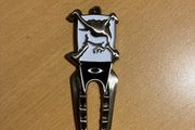 Pitch mark repair tool