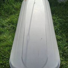 Roof box