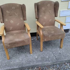 orthopedic armchairs