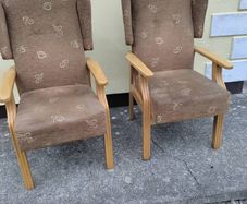 orthopedic armchairs