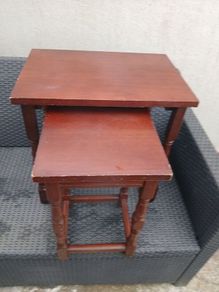 Nest of 2 Table