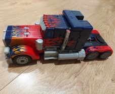 Transformer optimus prime