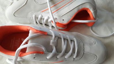 New white runners with tag