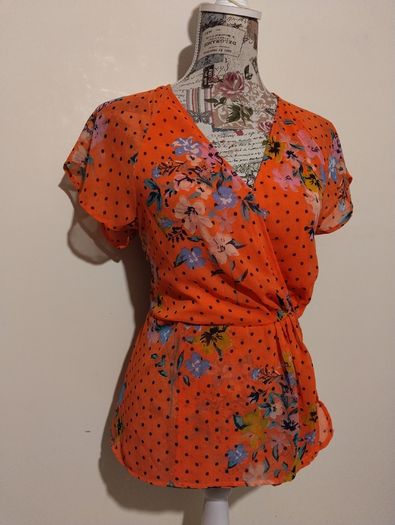 Beautiful Pieces Top