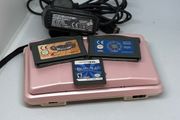 Pink nintendo Ds