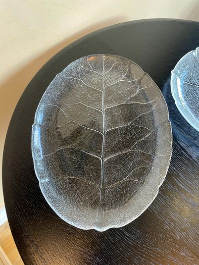 Pair of vintage Arcoroc Aspen Leaf Glass Platters / Plates, Mid century French Dishes