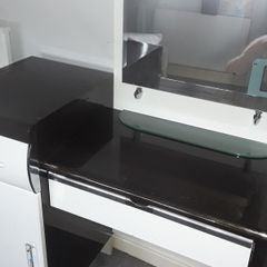 vanity desk
