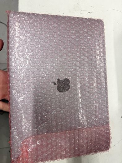 Macbook Pro available in different sizes and specs M1,M2,M1 Pro
