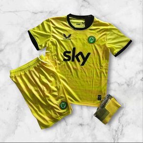 Ireland Goalkeeper ( Kelleher 1 ) Size : 10/11 Yrs
