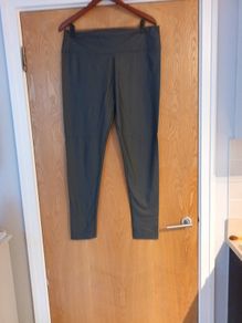 Yu & Me Faux  Leather Trousers.   S. 16. New - No Tag.