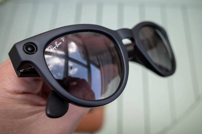 Meta Raybans Gen 2 - Headliner