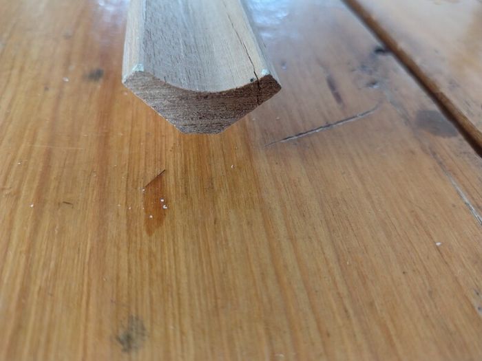 Four 2.4m Wooden Scotia Moulding 21mm x 21mm