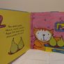 Poppy Cat,s Jigsaw Puzzle Book Image 6