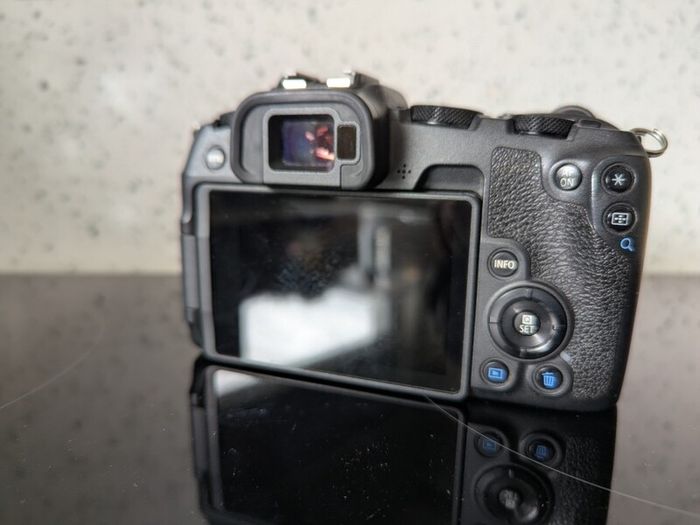 Canon Eos Rp + Rf 24-105mm F/4l Is Usm Kit