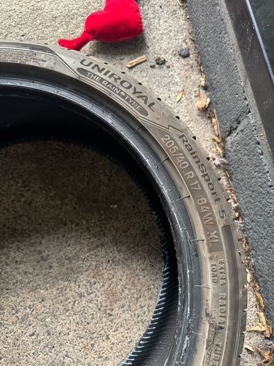 205 40 17 tyres