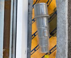 Hose adaptor for pipes