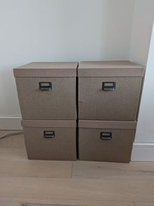 Storage boxea