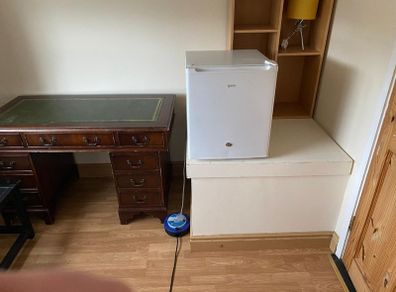 writing desk