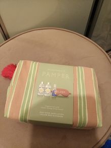 Marks and Spencer weekend pamper set
