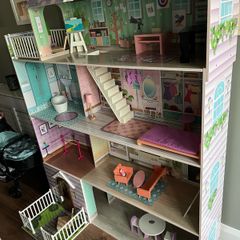 Large Dollhouse