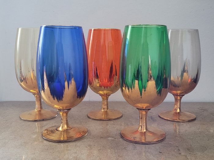 Mid-century harlequin set of gold flames glasses
