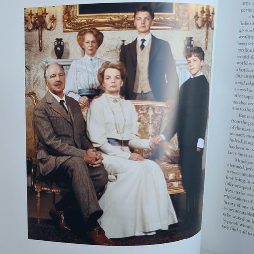 The Edwardian Country House.290 pages of beautiful  photographs of a way of LIFE. FABOLOUS LARGE VOLUME BOOK