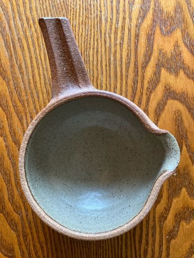 Leach Muchelney lipped bowl