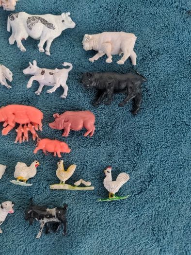 Vintage toy farm animals