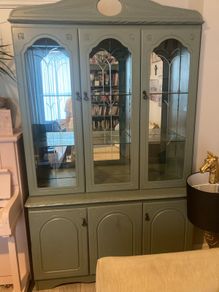 display cabinet